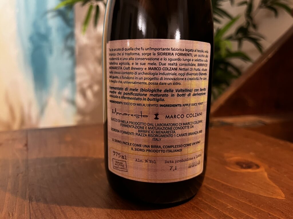 Sidreria Formenti - Sidro Madre - bottle back close up