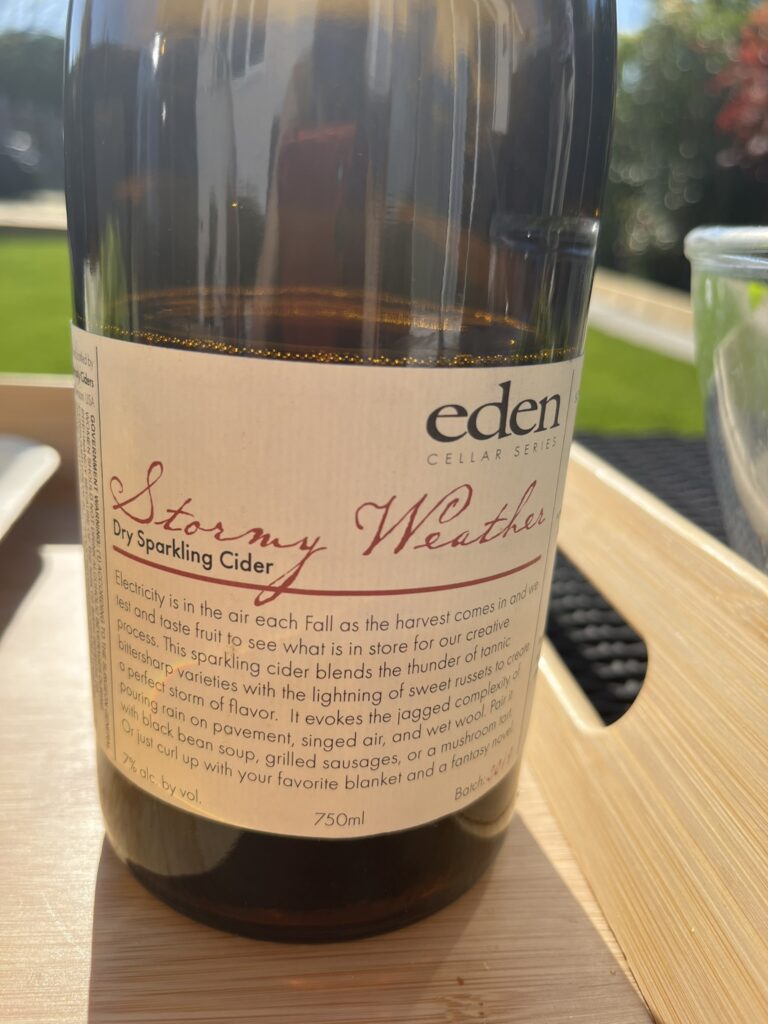 Eden - Stoarmy Weather - Bottle front close up