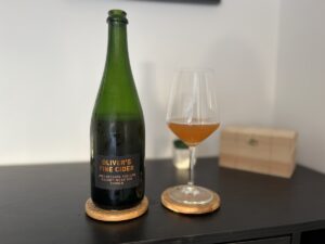 Tom Oliver _ Just because you can it doesnt mean you should_Cider in glass and bottle_featured image