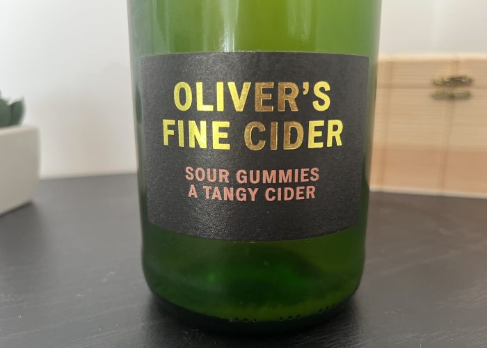 Tom Oliver Fine Cider – Sour Gummies – Bottle front Tom Oliver Fine Cider - Sour Gummies - Bottle front